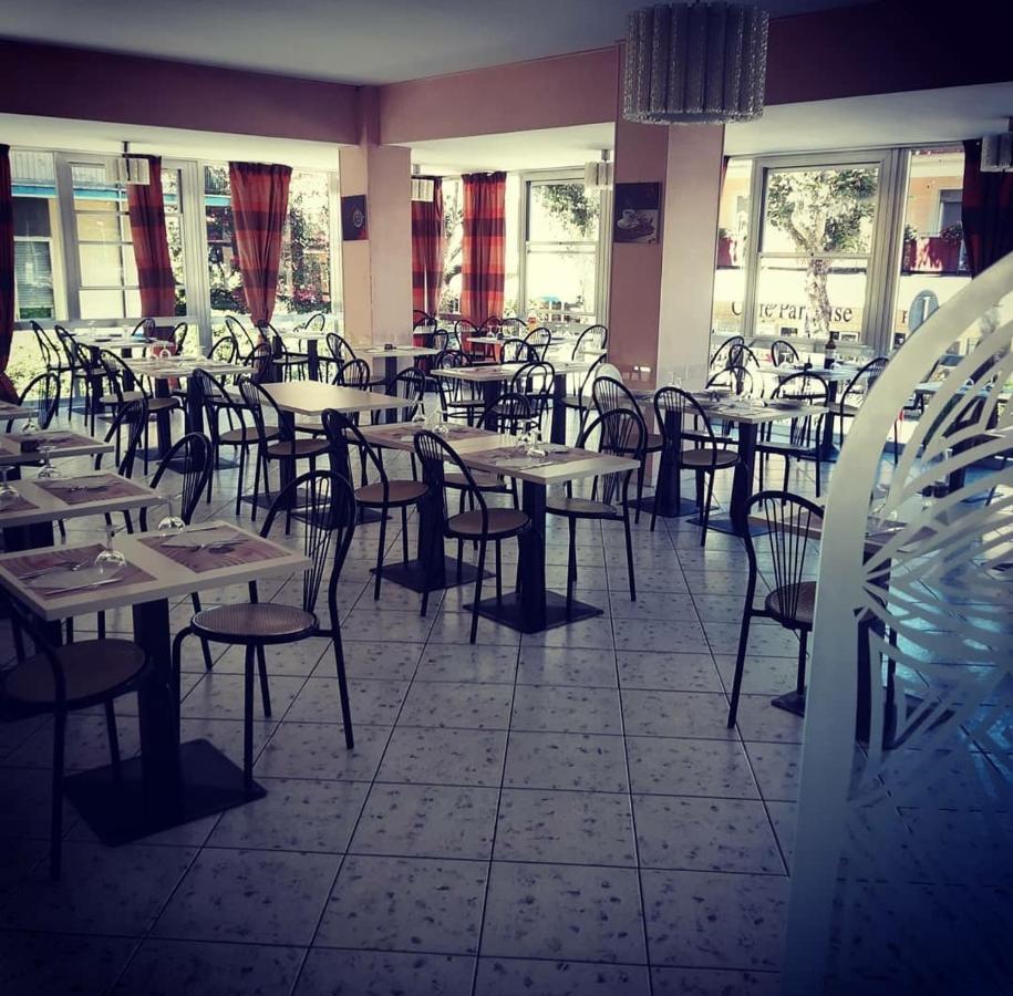 Hotel Magriv Rimini Exteriér fotografie